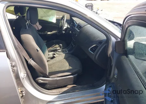 2014 Dodge Avenger Se z USA, uszkodzony, nr VIN 1C3CDZAB2EN222933